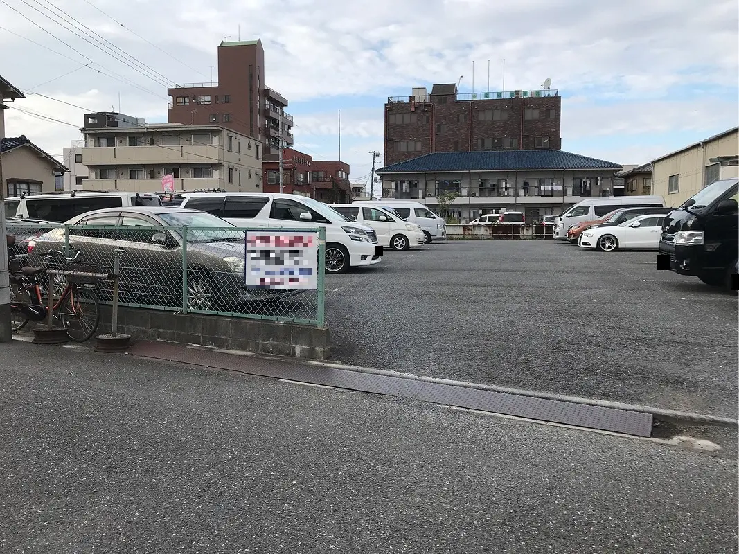 江戸川区新堀２丁目　月極駐車場